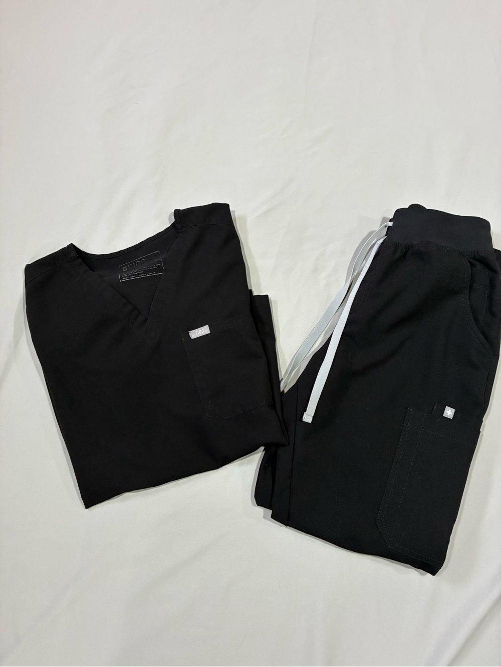 Figs Set Zamora Size S Straight Leg Scrub Set Pants and Top Technical Collection
